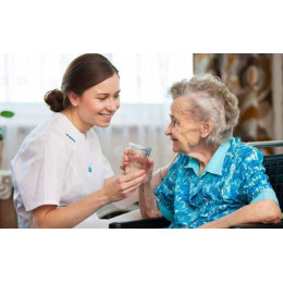 白袍專業付出與收入始終難以匹配？